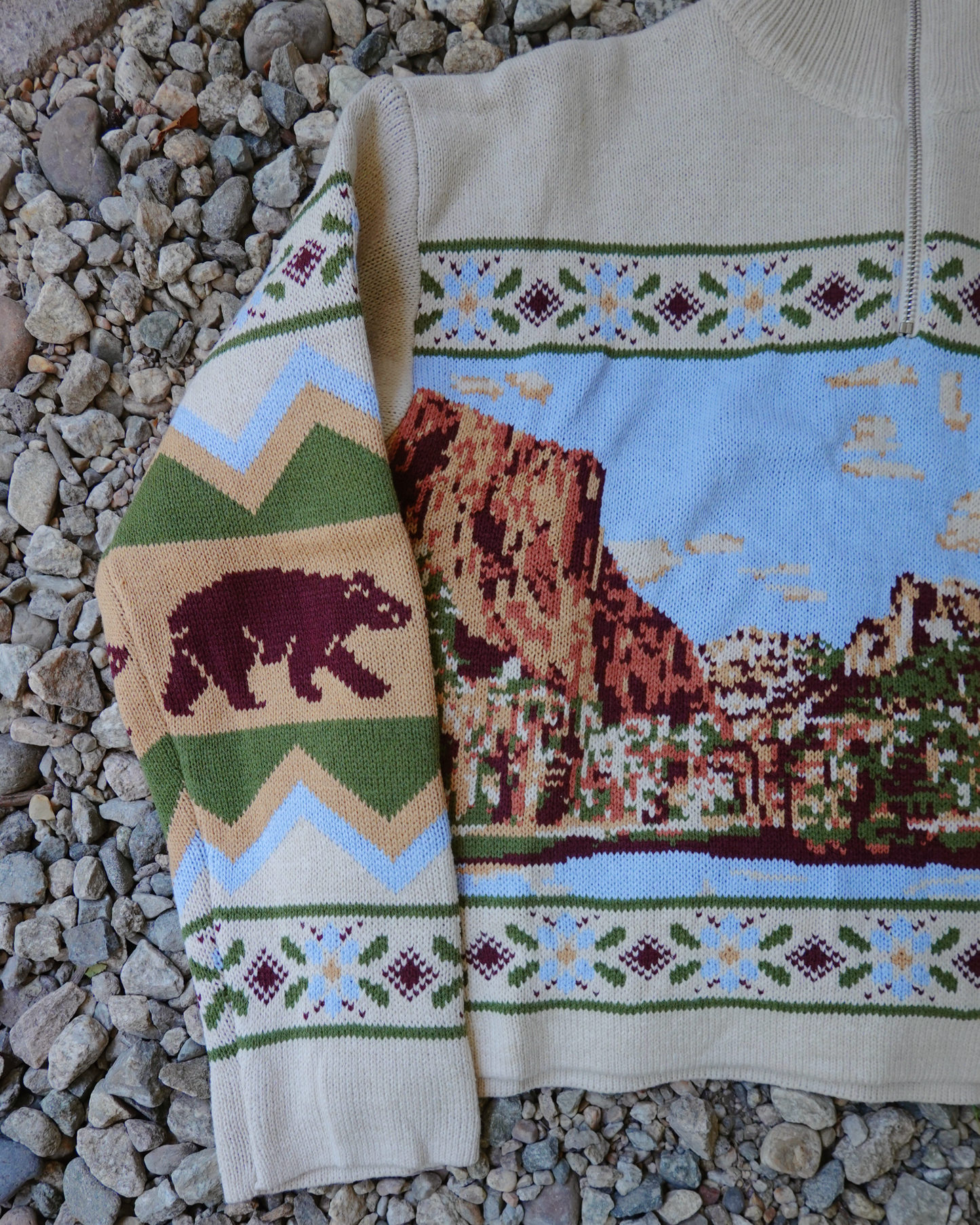 Yosemite NP Crop Sweater